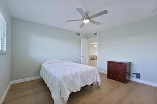 801 Lake Shore Dr, Lake Park, FL 33403 - Photo 20