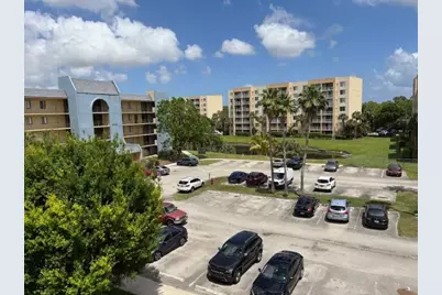 2820 Tennis Club Drive #401, West Palm Beach, FL 33417 - Photo 16