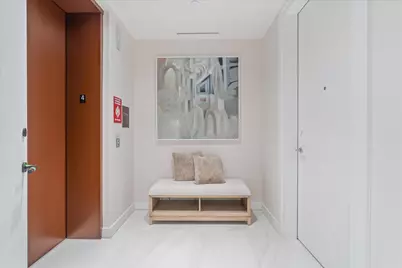 220 SE Mizner Boulevard #404, Boca Raton, FL 33432 - Photo 2