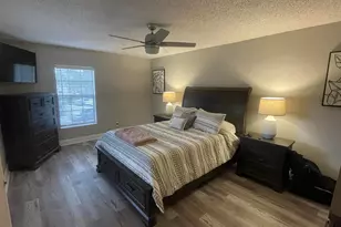 363 Prestwick Cir, Palm Beach Gardens, FL 33418 - Photo 6