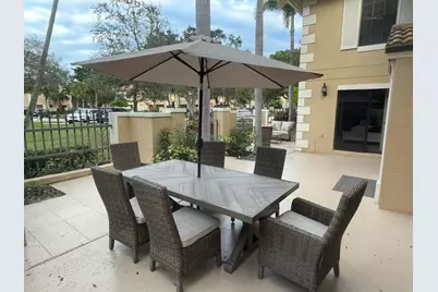 363 Prestwick Circle #4, Palm Beach Gardens, FL 33418 - Photo 14