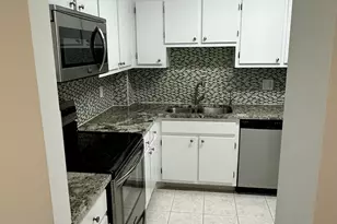 3850 Washington St, Hollywood, FL 33021 - Photo 14
