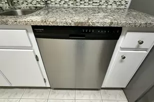 3850 Washington St, Hollywood, FL 33021 - Photo 8