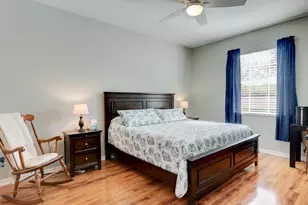 6375 Oxford Cir, Vero Beach, FL 32966 - Photo 12