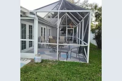 2285 Saratoga Lane, West Palm Beach, FL 33409 - Photo 4