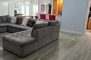 2285 Saratoga Ln, West Palm Beach, FL 33409 - Photo 8