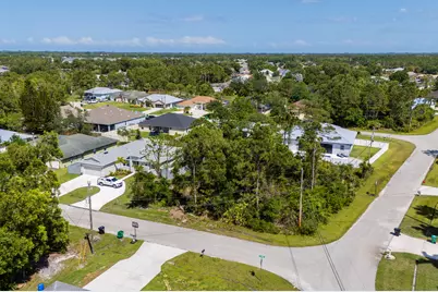 5489 NW Brent Court, Port Saint Lucie, FL 34986 - Photo 18