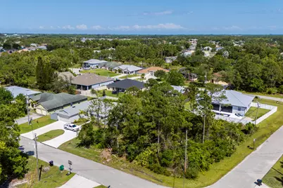 5489 NW Brent Court, Port Saint Lucie, FL 34986 - Photo 1