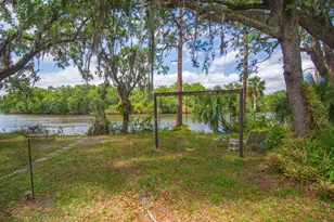 139 Camino Del Rio, Port Saint Lucie, FL 34952 - Photo 6