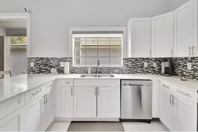 7 Wyndham Lane, Palm Beach Gardens, FL 33418 - Photo 20