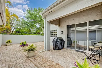 7 Wyndham Lane, Palm Beach Gardens, FL 33418 - Photo 36