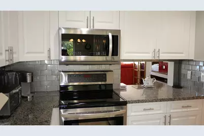 13817 Royal Palm Court #B, Delray Beach, FL 33484 - Photo 8