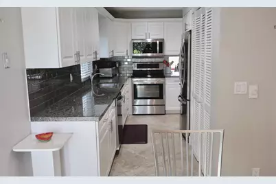 13817 Royal Palm Court #B, Delray Beach, FL 33484 - Photo 4