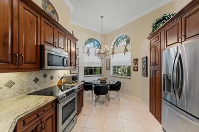 4663 Carlton Golf Drive, Lake Worth, FL 33449 - Photo 12