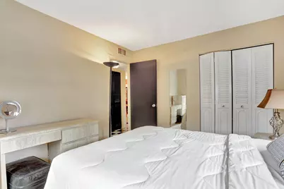 2951 NW 46th Avenue #201, Lauderdale Lakes, FL 33313 - Photo 18