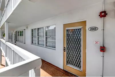 2043 Cambridge C, Deerfield Beach, FL 33442 - Photo 18