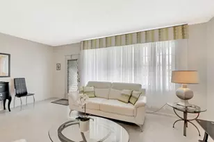 2043 Cambridge C, Deerfield Beach, FL 33442 - Photo 6