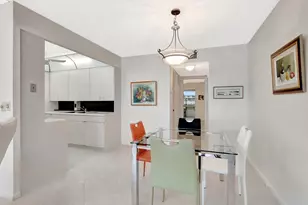 2043 Cambridge C, Deerfield Beach, FL 33442 - Photo 8