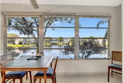 2043 Cambridge C, Deerfield Beach, FL 33442 - Photo 4