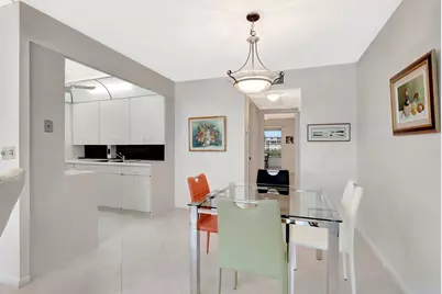 2043 Cambridge C, Deerfield Beach, FL 33442 - Photo 8