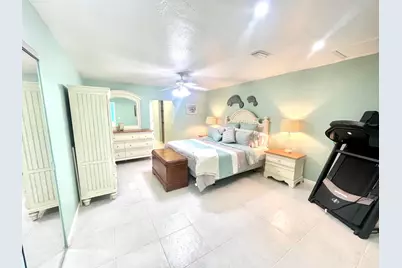 880 SE Degan Drive, Port Saint Lucie, FL 34983 - Photo 10