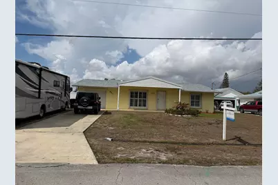 880 SE Degan Drive, Port Saint Lucie, FL 34983 - Photo 2