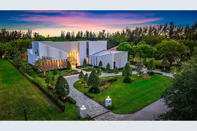 8119 Man O War Road, Palm Beach Gardens, FL 33418 - Photo 2