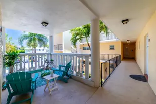 30 Colonial Club Dr, Boynton Beach, FL 33435 - Photo 18