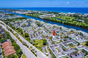 30 Colonial Club Dr, Boynton Beach, FL 33435 - Photo 18