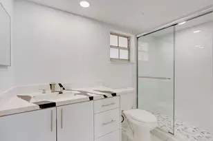 3050 N Palm Aire Dr, Pompano Beach, FL 33069 - Photo 34