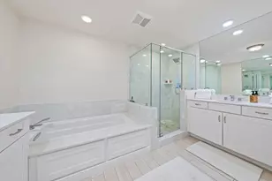 432 Bay Colony Dr N, Juno Beach, FL 33408 - Photo 16