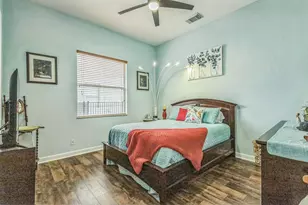 694 Cresta Cir, West Palm Beach, FL 33413 - Photo 16