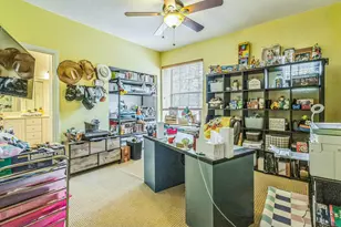 694 Cresta Cir, West Palm Beach, FL 33413 - Photo 30