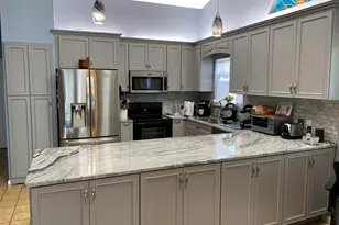 191 Parkwood Dr, Royal Palm Beach, FL 33411 - Photo 18