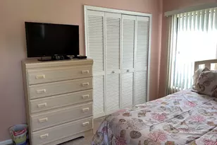 191 Parkwood Dr, Royal Palm Beach, FL 33411 - Photo 34