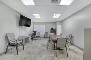 2894 Crosley Dr E, West Palm Beach, FL 33415 - Photo 34