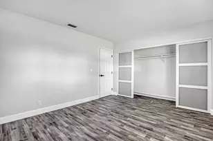 2894 Crosley Dr E, West Palm Beach, FL 33415 - Photo 20