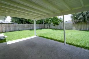 214 SW 3rd St, Boca Raton, FL 33432 - Photo 32