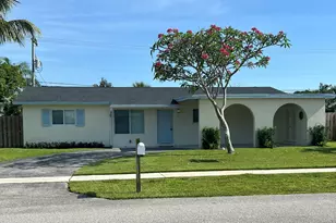 214 SW 3rd St, Boca Raton, FL 33432 - Photo 2