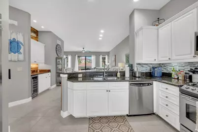 502 Del Sol Circle, Tequesta, FL 33469 - Photo 16
