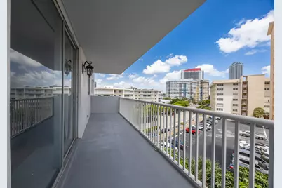 137 Golden Isles Drive #501, Hallandale Beach, FL 33009 - Photo 24
