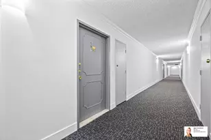 137 Golden Isles Dr, Hallandale Beach, FL 33009 - Photo 26