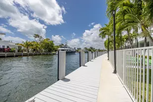 137 Golden Isles Dr, Hallandale Beach, FL 33009 - Photo 38