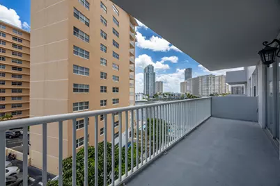 137 Golden Isles Drive #501, Hallandale Beach, FL 33009 - Photo 22