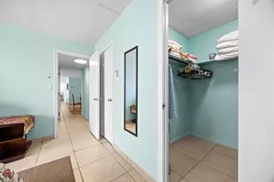 137 Golden Isles Dr, Hallandale Beach, FL 33009 - Photo 16
