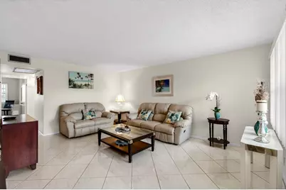2070 Guildford D, Boca Raton, FL 33434 - Photo 8
