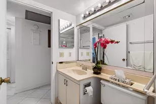 2070 Guildford D, Boca Raton, FL 33434 - Photo 32