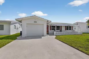 1704 SW 16th St, Boynton Beach, FL 33426 - Photo 10