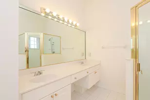 600 NW Lambrusco Dr, Port Saint Lucie, FL 34986 - Photo 28