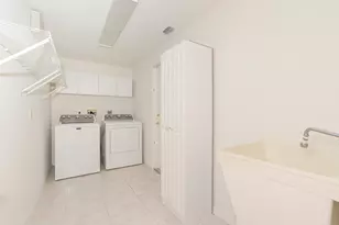 600 NW Lambrusco Dr, Port Saint Lucie, FL 34986 - Photo 38